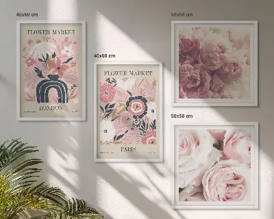 Polittico con cornice decorazione con motivi floreali di rose parigine