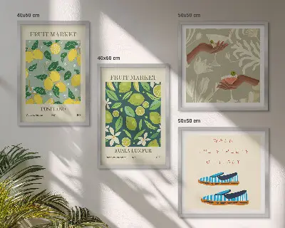 Composizione di 4 quadri disegni di frutta in stile poster italiano