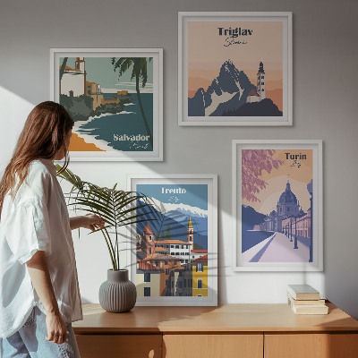 Composizione di 4 quadri Illustrazioni di architettura retrò montana