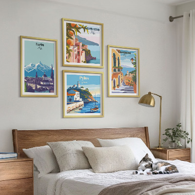 Polittico con cornice Illustrazioni colorate di città retrò