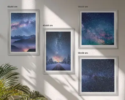 Galleria a parete con cielo notturno, montagne e paesaggio invernale