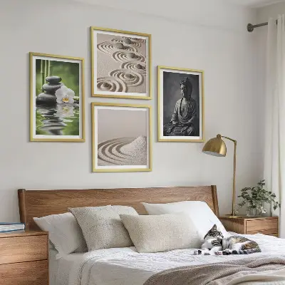 Buddha in relax sulla spiaggia quadro con polittico incorniciato