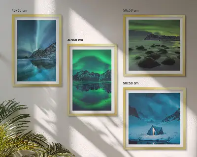 Paesaggio invernale con aurora boreale composizione di 4 quadri