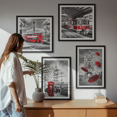 Galleria a parete Londra con accenti rossi
