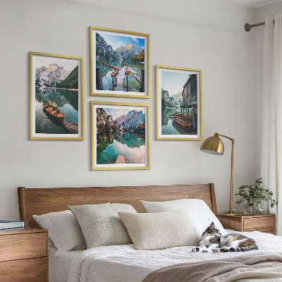 Galleria a parete Lago, montagne, barche, cottage