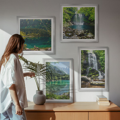 Composizione di 4 quadri Cascate immerse nel verde