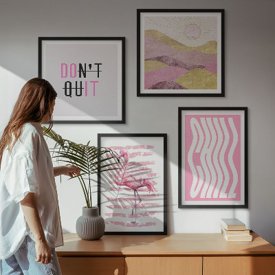 Polittico con cornice paesaggio montano dai colori pastello con fenicotteri rosa