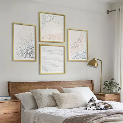 Polittico con cornice onde astratte sui toni pastello