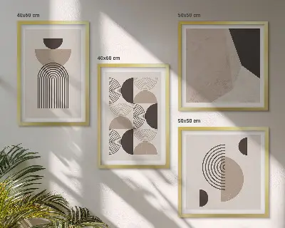 Galleria a parete con motivi geometrici astratti