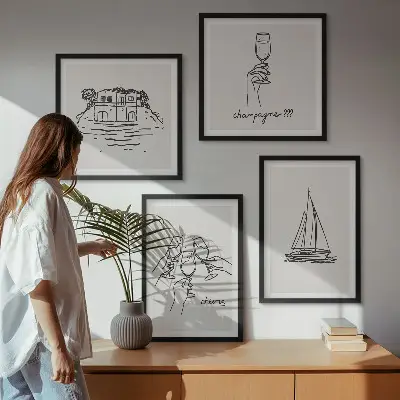Galleria a parete con stampa casa sull'acqua, brindisi e barca a vela