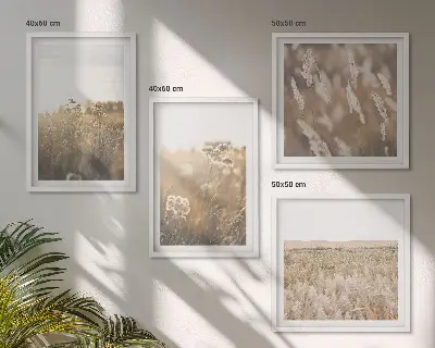 Polittico con cornice paesaggio con erba e fiori nel calore del sole