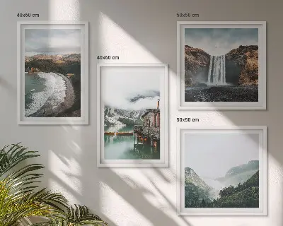 Polittico con cornice paesaggio con spiagge di montagna, nuvole e acqua