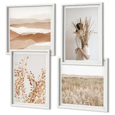 Galleria a parete con motivi vegetali in stile boho