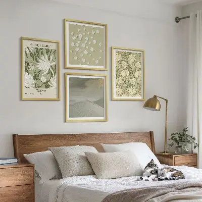 Polittico con cornice con astrazioni floreali in stile boho
