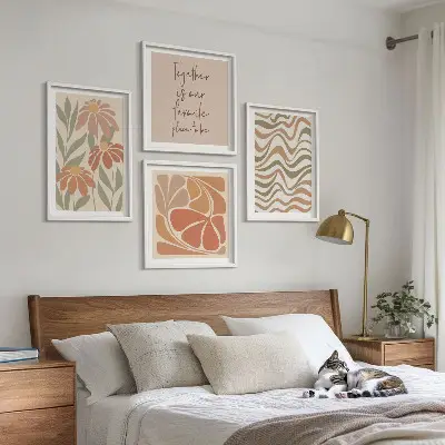 Fiori astratti dai colori pastello composizione di 4 quadri