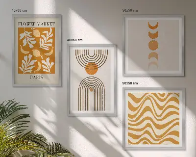 Polittico con cornice con motivi geometrici di piante