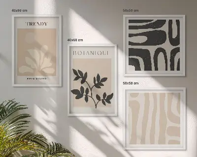 Galleria a parete decorazione con motivi floreali eleganti nei toni del beige e del nero