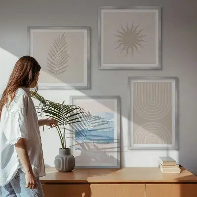Polittico con cornice onde solari con linee astratte