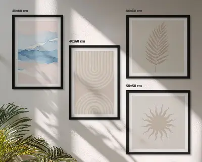 Polittico con cornice onde solari con linee astratte