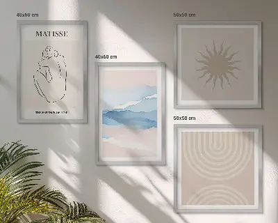 Galleria a parete con linee a onde in colori pastello minimalisti