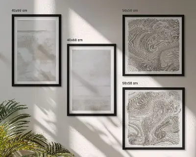 Composizione di 4 quadri con texture usurate in stile moderno