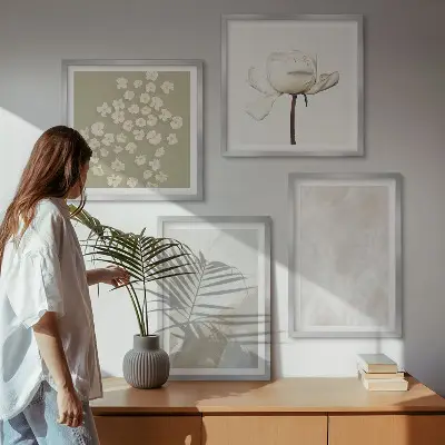 Galleria a parete con fiori alla moda e texture in stile boho