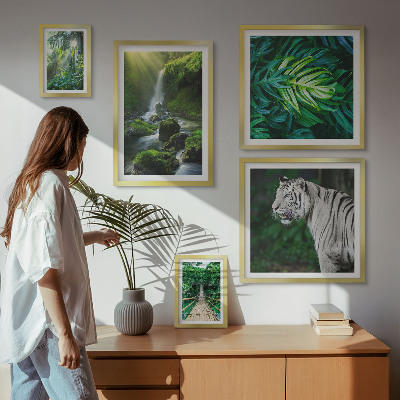 Polittico con cornice paesaggi naturali tropicali