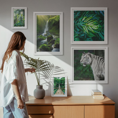 Polittico con cornice paesaggi naturali tropicali