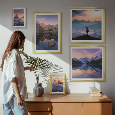 Set di quadri incorniciati Riflessi del tramonto sulle montagne