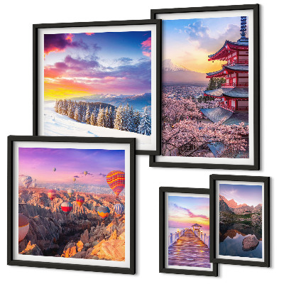 Polittico con cornice montagne e fiori asiatici