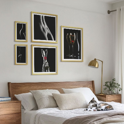 Set di quadri incorniciati Eleganti dettagli moderni in nero e rosso