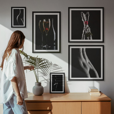 Set di quadri incorniciati Eleganti dettagli moderni in nero e rosso