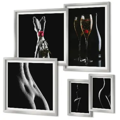 Set di quadri incorniciati con eleganti dettagli moderni in nero e rosso