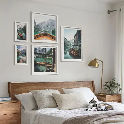 Set di quadri incorniciati paesaggio montano con laghi