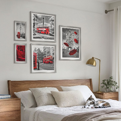 Set di 5 quadri Motivi londinesi con accenti rossi