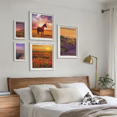 Set di quadri incorniciati con paesaggi naturali di cavalli e fiori