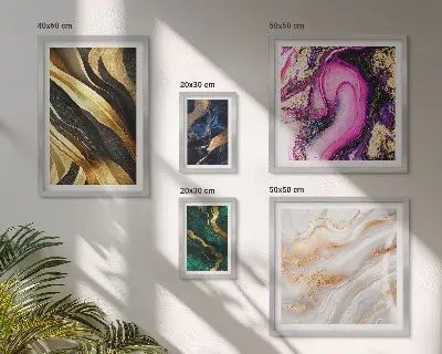 Polittico con cornice con modelli astratti moderni