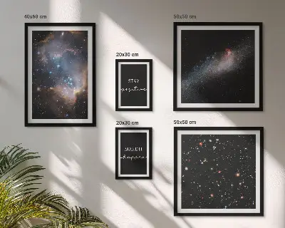 Set di quadri incorniciati con stampe di ispirazioni cosmiche e motivazionali