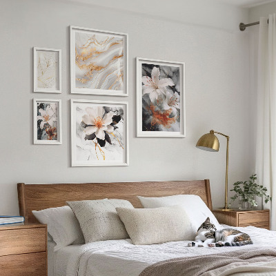 Polittico con cornice Elegante sfondo floreale in marmo