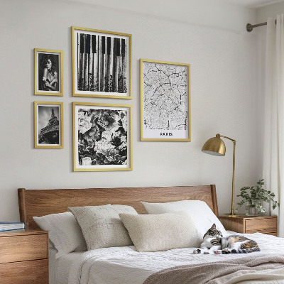 Set di quadri incorniciati Elegante architettura in stile parigino.