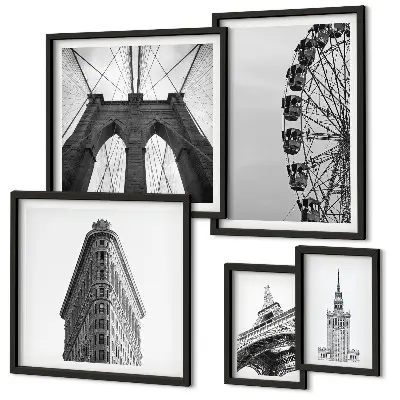 Set di 5 quadri con architettura metropolitana in bianco e nero
