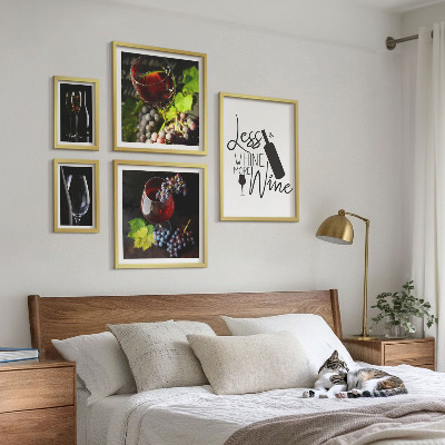 Polittico con cornice Vino e accessori eleganti
