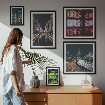 Polittico con cornice Città moderna di notte, neon