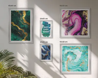 Set di 5 quadri con motivi astratti nei toni del verde e viola