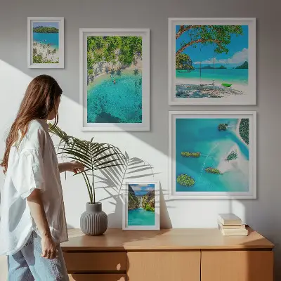 Polittico con cornice spiagge tropicali e acque paradisiache