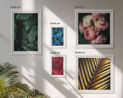 Set di 5 quadri con motivi floreali e vegetali