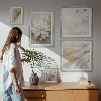 Set di 5 quadri con eleganti composizioni floreali