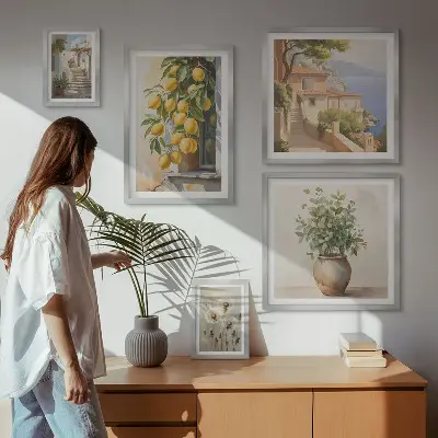 Set di quadri incorniciati con accenti agrumati in stile mediterraneo