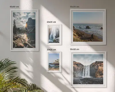 Polittico con cornice con stampa di paesaggi, cascate e spiagge