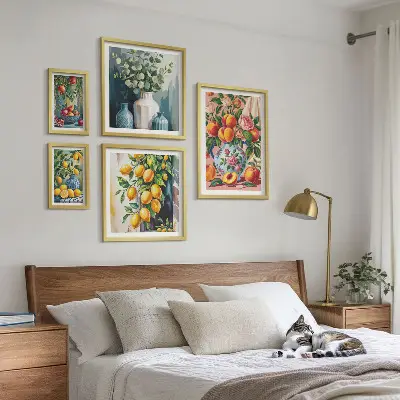 Set di quadri incorniciati con composizioni floreali fruttate